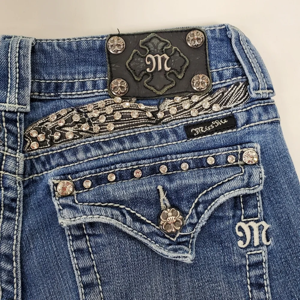 Miss Me rhinestone bling studded bootcut JP5011-3 jeans size 29